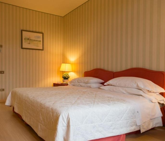Single Room with Private Bathroom